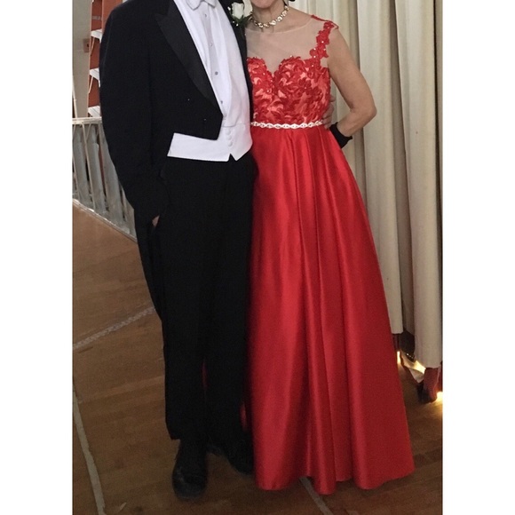 Red Floor-length Satin Ball Gown - Picture 2 of 6